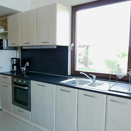 Villa Ivanovi Kolibi Lozenec