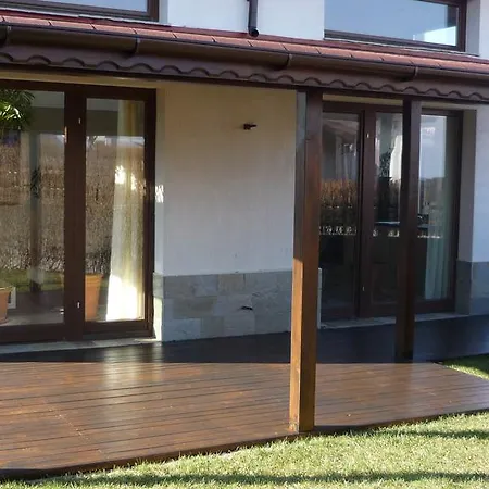 Ivanovi Kolibi Villa *