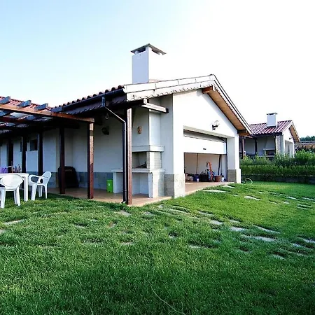 Villa Ivanovi Kolibi Lozenec
